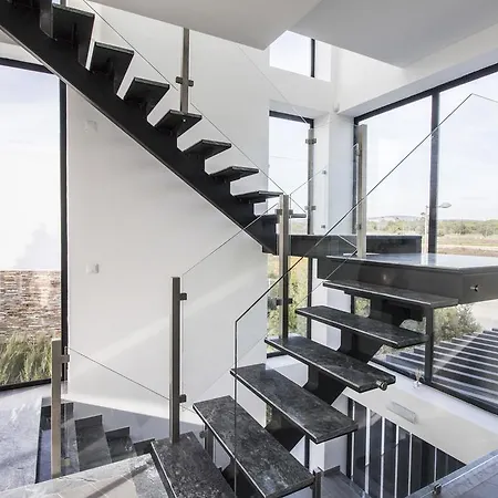 Paris Villa Vilamoura