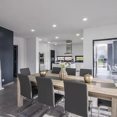 Paris Villa Vilamoura